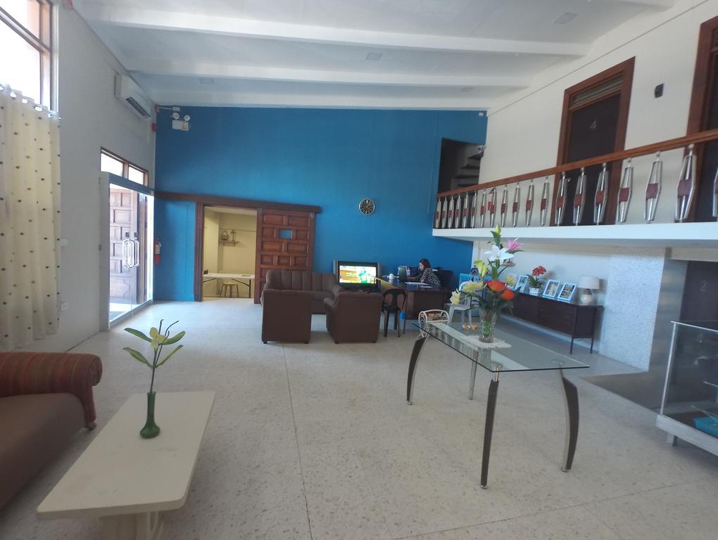 Residencia Marfel Hotel Таклобан Екстериор снимка