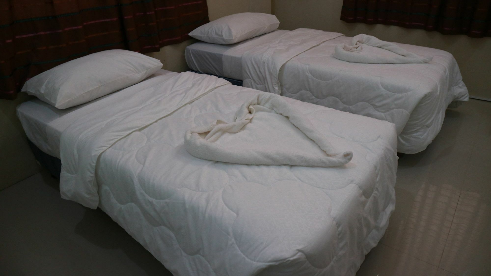 Residencia Marfel Hotel Таклобан Екстериор снимка