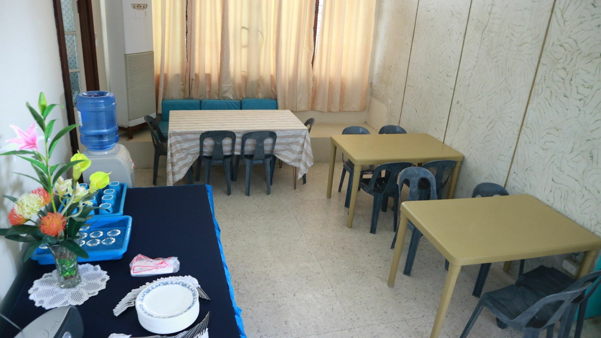 Residencia Marfel Hotel Таклобан Екстериор снимка