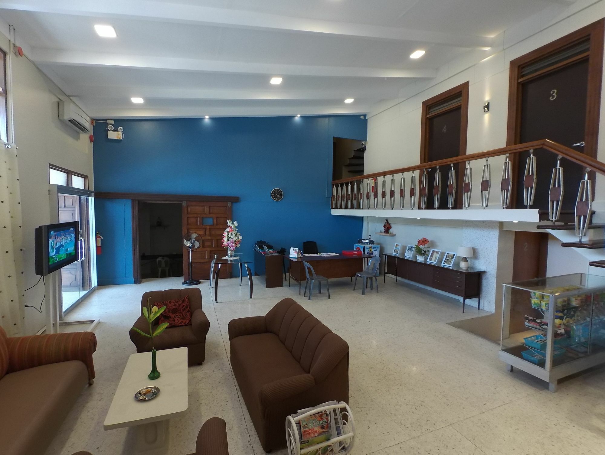 Residencia Marfel Hotel Таклобан Екстериор снимка